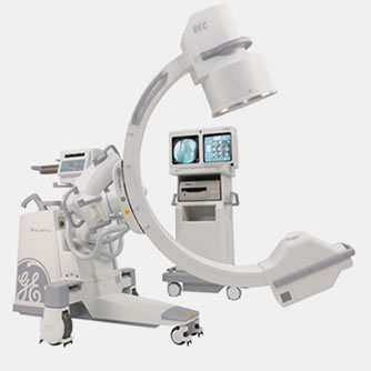 X-Ray machine with C-arm